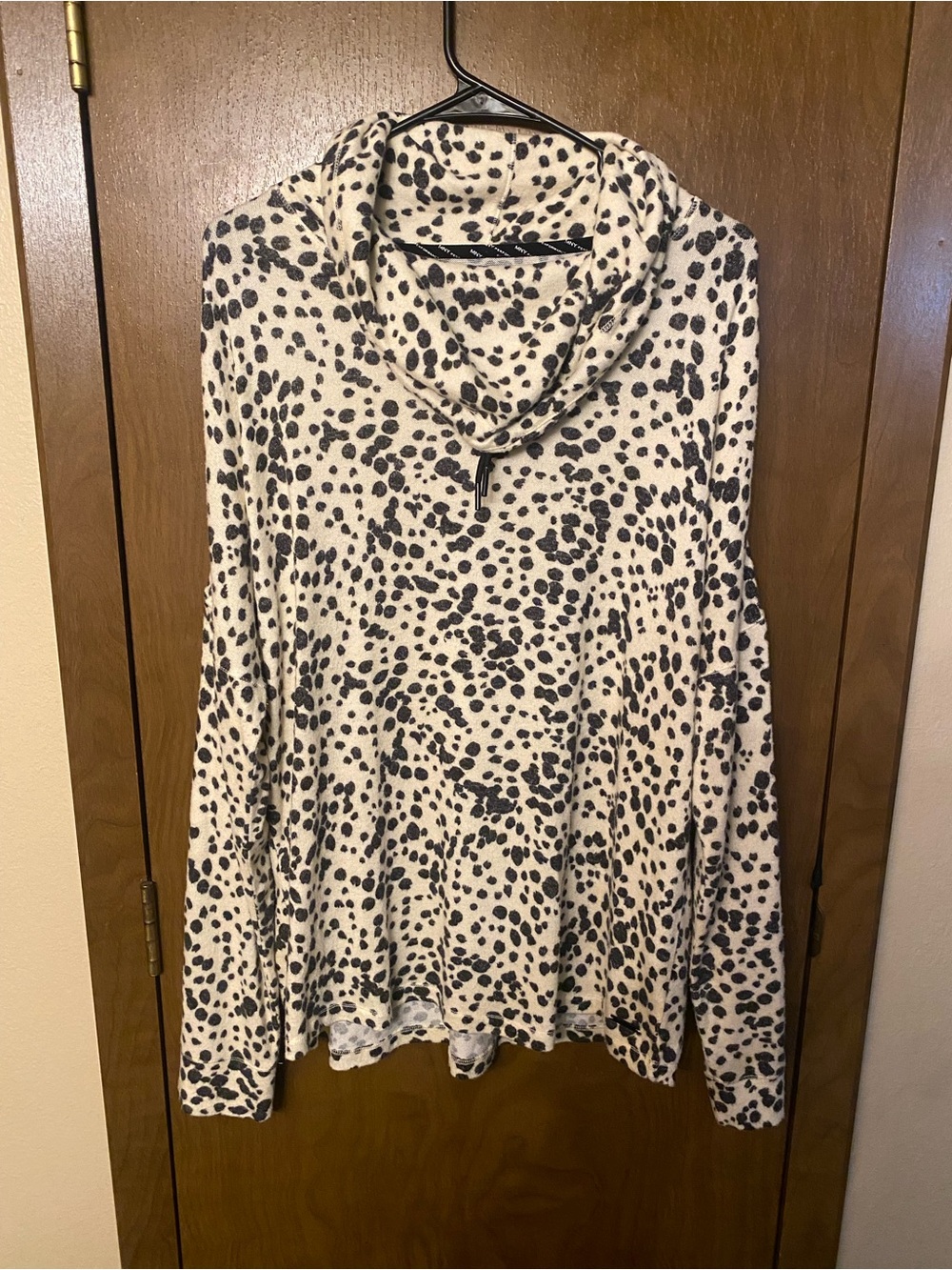Marc New York Cream and Black Cowl-Neck Printed Pullover